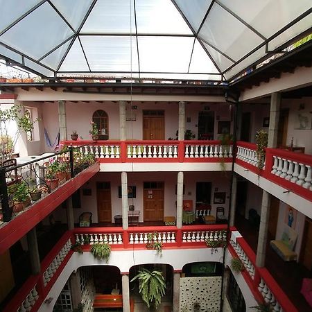 Hostal Quito Cultural Hostel Buitenkant foto